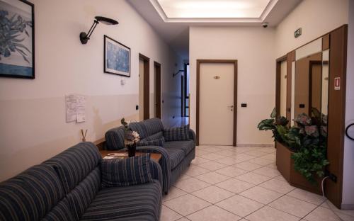 Cesano Maderno Hotel | ALLOGGI VITALE
