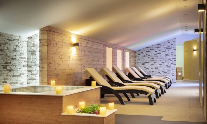 Venzone Hotel | Alma Living Hotel