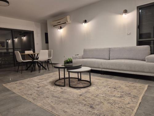 Ashdot Ya'akov Ihud Apartment | Alma suite