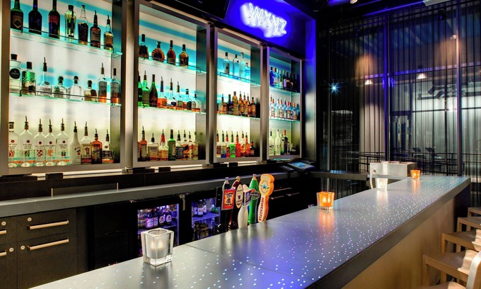 Linthicum Heights Hotel | Aloft BWI Baltimore Washington International Airport