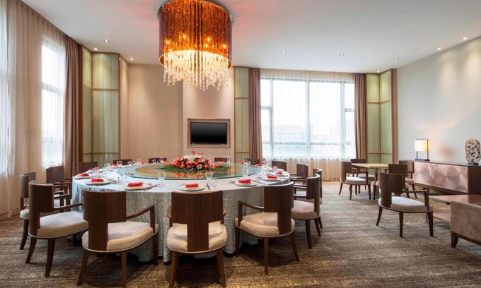 Tinghu Qu Hotel | Aloft Yancheng