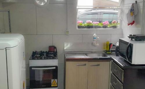 Concordia Apartment | Alojamento no Centro de Concórdia acomodação inteira você terá todo o espaço só para o seu grupo de até 6 pessoas e com estacionamento para 1 carro