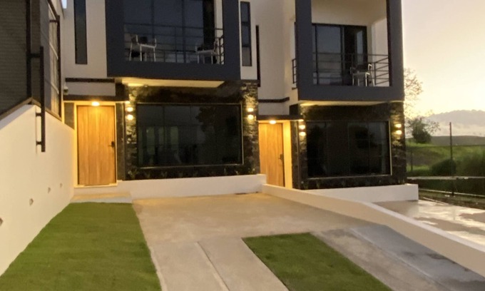 Quesada Apartment | Alojamiento Moderno y Lujoso con Increible Vistas Schillsnvolcanoviews