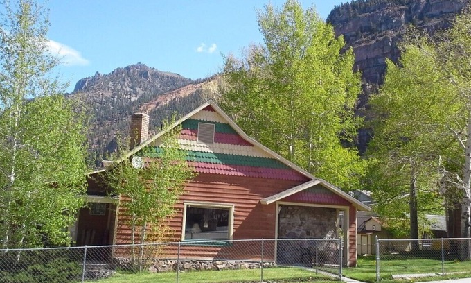 Ouray House | Alpine House: 3 Bed, 2 bath - wonderful 'in Ouray' location