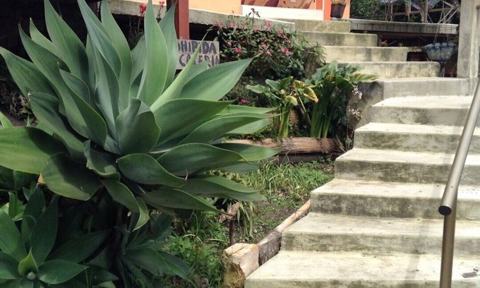 Alban House | Alquiler vacacional casa finca campestre familiar cerca Bogotá clima templado