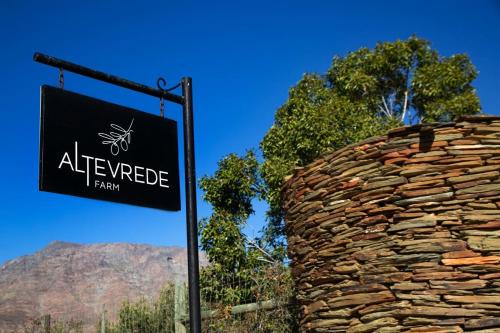 Barrydale Ski Chalet | AlteVrede Olive Farm