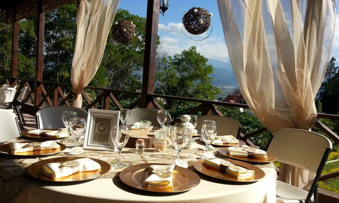 Constanza Villa | Altocerro Villas Hotel & Camping