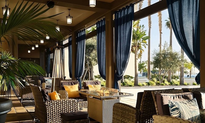 South Redondo Hotel | Always a Great Idea To Unwind! Pet-Friendly, Near Noble Park, Balcony, w/Pool!