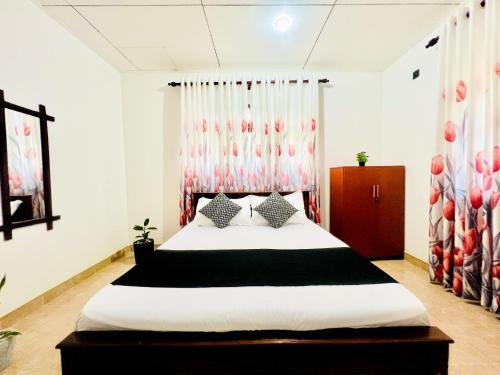 Weligama House | Amagee nature resort weligama -2 Ac 1 non Ac rooms