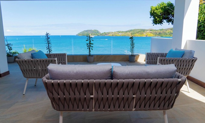 Ambaro House | Amako Beach House