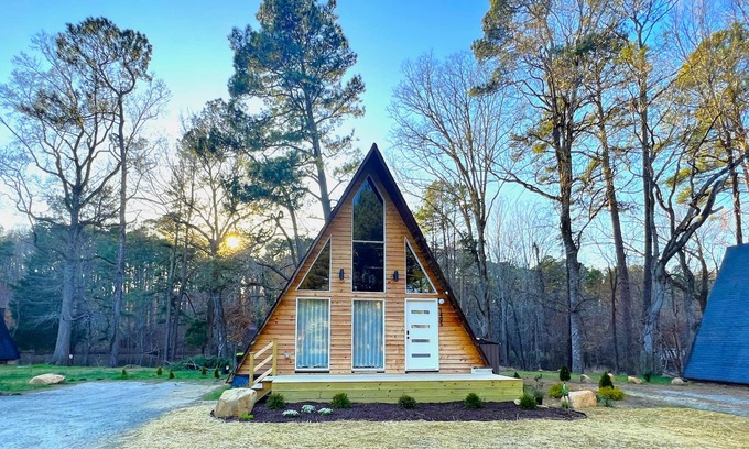 Bynum Cabin | Amazing A-Frame cabin, luxury amenities. Weekly-monthly rental starts Sept 1.