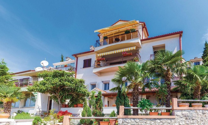 Kostrena Apartment | Amazing apartment in Kostrena with WiFi