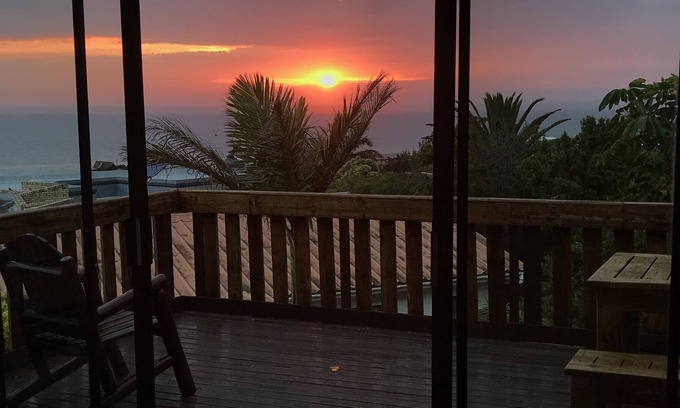 Wavecrest House | Amazing bay views ideal for family groups