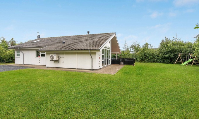 Tranum House | Amazing home in Brovst with sauna