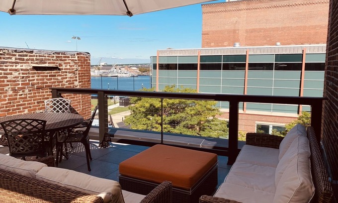 North End Apartment | Amazing Location in Little Italy with Roof Deck