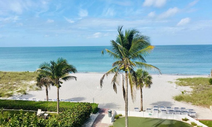 Longboat Key Apartment | Amazing Panoramic Beach View and The Most Beautiful Sunset
