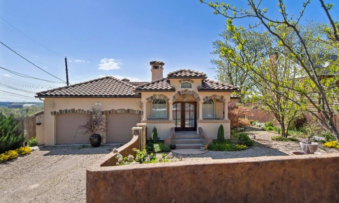 East End House | Amazing views from the Foothills of Boise