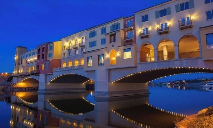 Lake Las Vegas House | Amazing Views & Pool - Lake Las Vegas Retreat