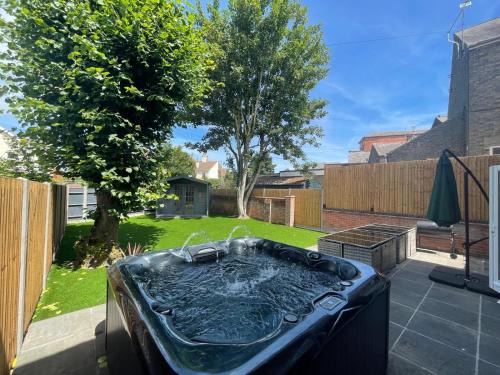 Gorleston-on-Sea House | Amber House