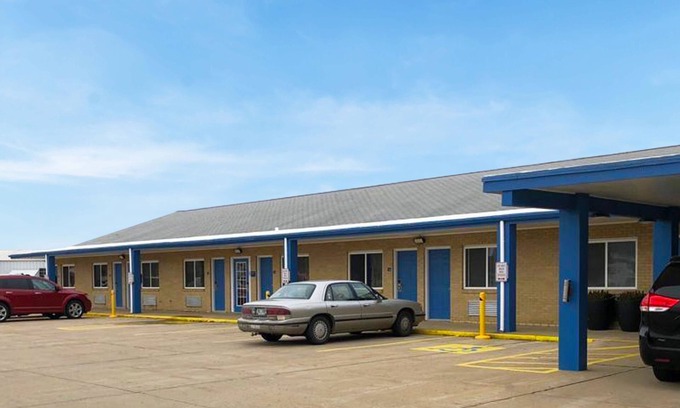 Le Mars Hotel | Amber Inn Motel Le Mars