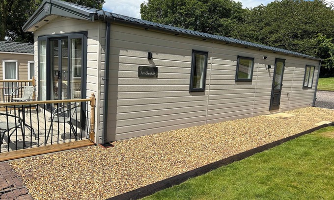 Bradninch Cottage | AMBLESIDE, pet friendly, with a garden in Cullompton