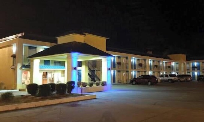 Kosciusko Hotel | Americas Best Value Inn Kosciusko