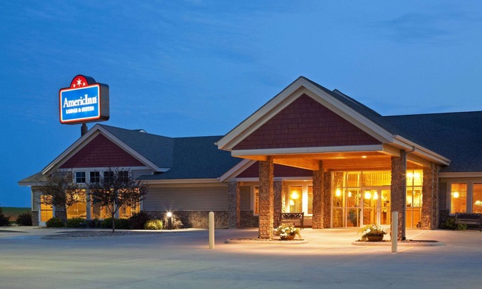 Anamosa Hotel | AmericInn by Wyndham Anamosa