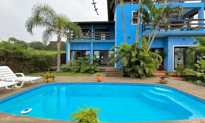 Vila Nova House | Ampla Casa com piscina a 100m da Praia da Vila Nova - IMB001