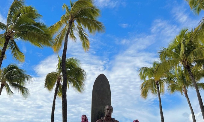 Diamond Head - Kapahulu - St. Louis Condo | An Aloha condo in the heart of Waikiki-5 minutes to beach, parking, AC,WiFi incl