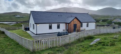 Finsbay House | An Lochan