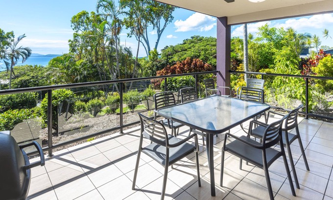 Hamilton Island Apartment | Anchorage 18, Anchorage 18 on Hamilton Island