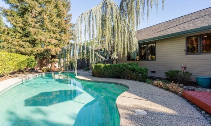 Redding House | Andes Restful Retreat