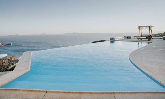 Houlakia Villa | Andromeda Myconian Villa w Private Infinity Pool & breathtaking view