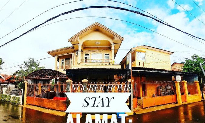 Banjarmasin House | Anggrek Homestay