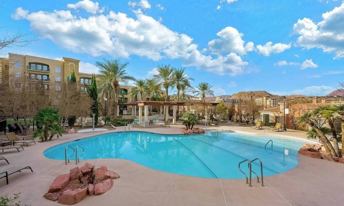 Lake Las Vegas Condo | Angled Lake & Village View Retreat, Lake Las Vegas