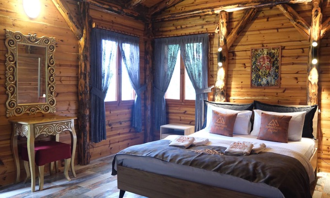 Serik House | Antalya Bodrum Kayası Dağ Oteli