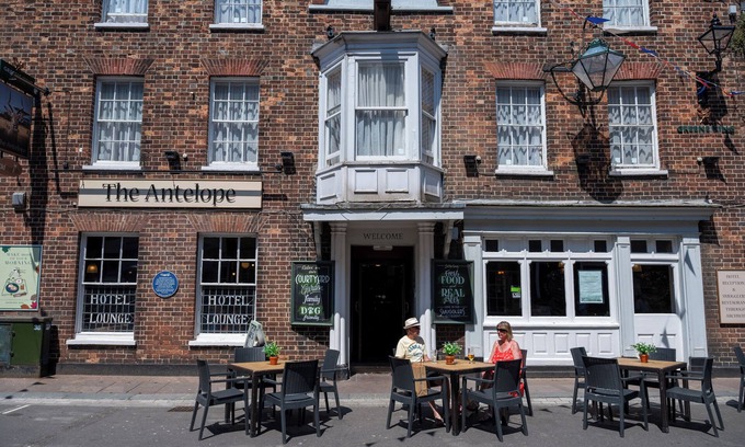 Poole Hotel | Antelope Hotel by Greene King Inns