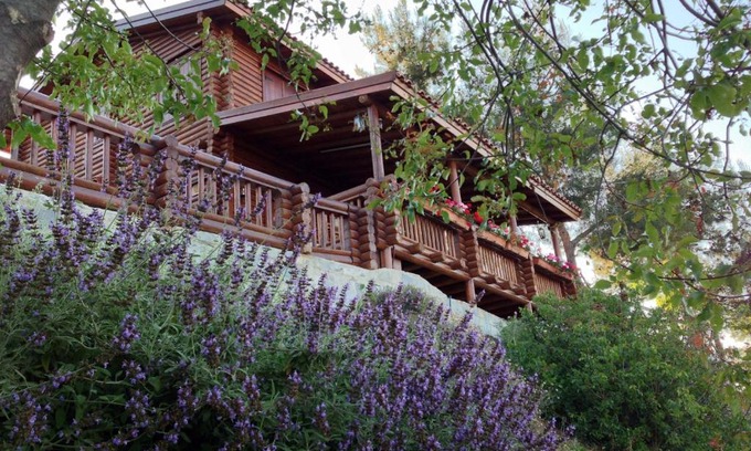 Vasa Koilaniou House | Anti Onirou
