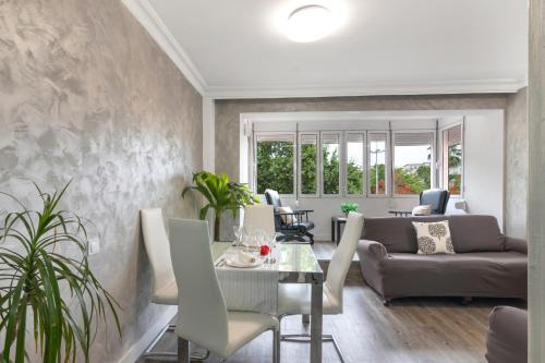 Huelva Apartment | Antiguo Estadio Colombino