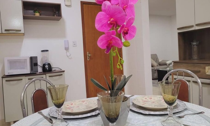 Monte Castelo Apartment | Apê 301 *AMPLO *até 6 pessoas * Ótimo p/empresas.