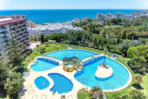 Benalmadena Costa Apartment | Apart Benálmadena with SWIMMING POOL open all year