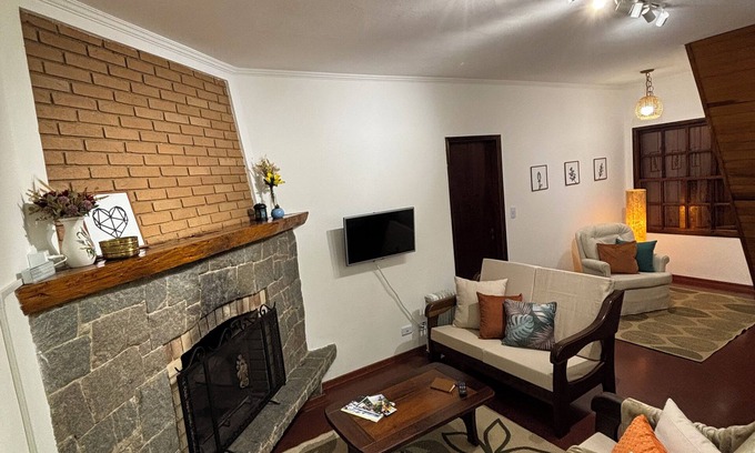 Capivari Apartment | Apartamento com Lareira no Coração do Centro Turístico - 5 Min. Baden Baden