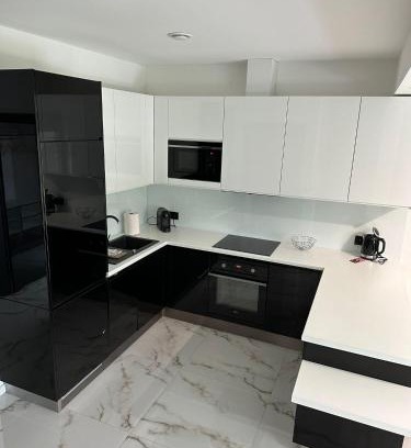 Zary Apartment | Apartament 2 z ogródkiem