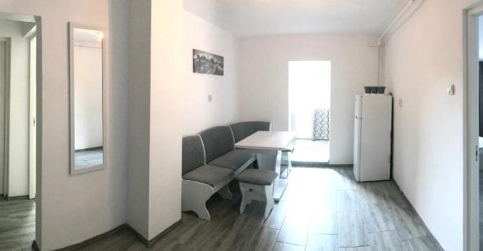 Saturn Apartment | Apartament Langa Plaja Diana