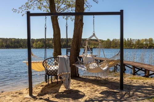 Olsztyn Apartment | Apartament nad jeziorem Sukiel z własną plażą
