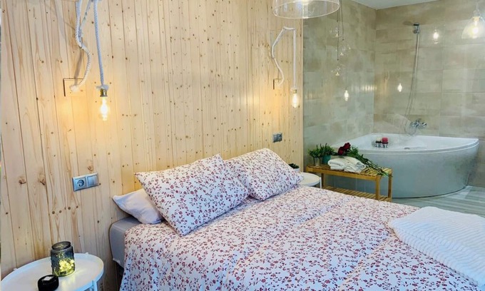 Pozo Alcon Apartment | Apartamento Ático con Jacuzzi