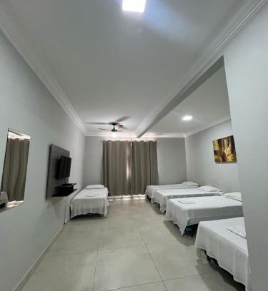 Patos de Minas Apartment | Apartamento 101 - Suíte ampla para grupos e empresas