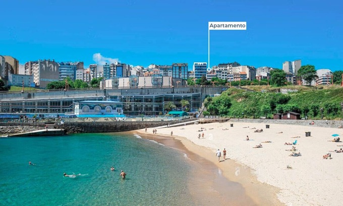 La Coruna Apartment | Apartamento a 100m de la Playa y De la Torre de Hercules