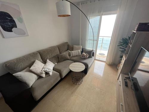 Sorvilan Apartment | Apartamento a pie de playa con vistas al mar.