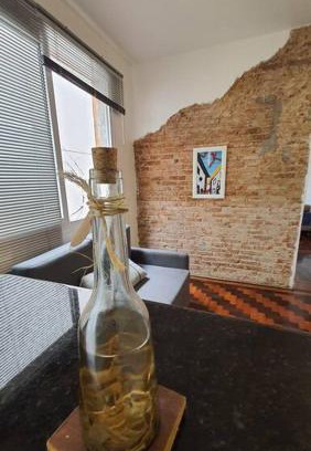 Menino Deus Apartment | Apartamento com espaço para home Office no Menino Deus ao lado do shopping Praia de Belas